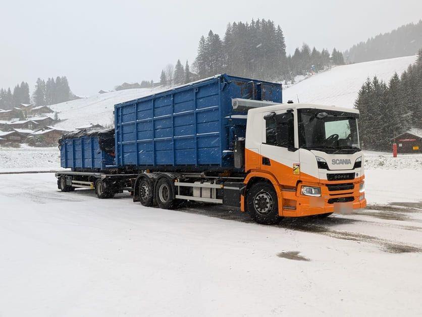 Camion Ampliroll TRANS MIS et bennes amovibles (photo 4)