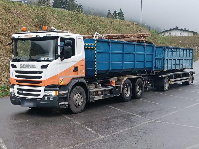 Camion Ampliroll TRANS MIS et bennes amovibles (photo 5)