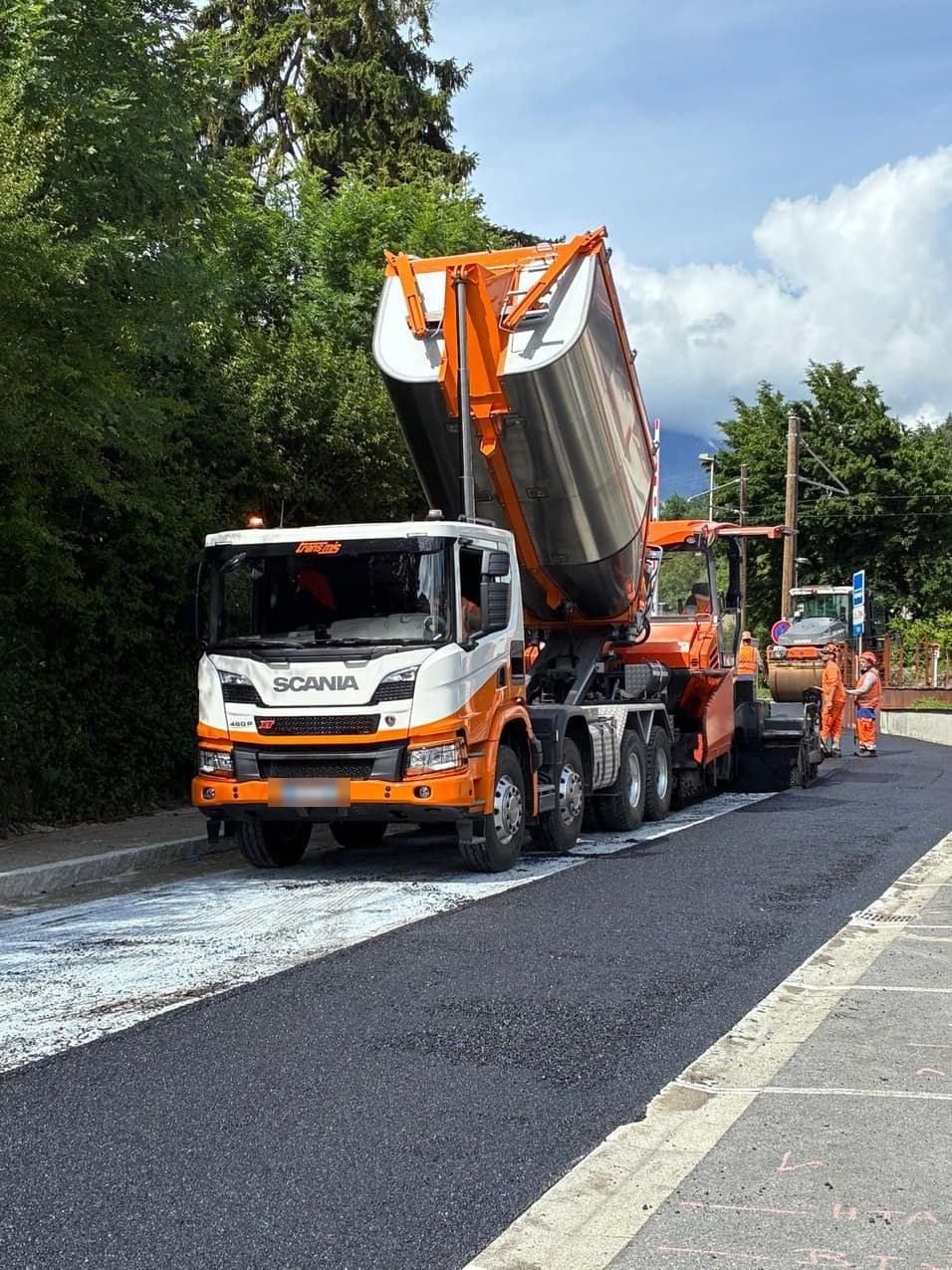 Benne spéciale enrobé de la flotte TRANS MIS (photo 6)