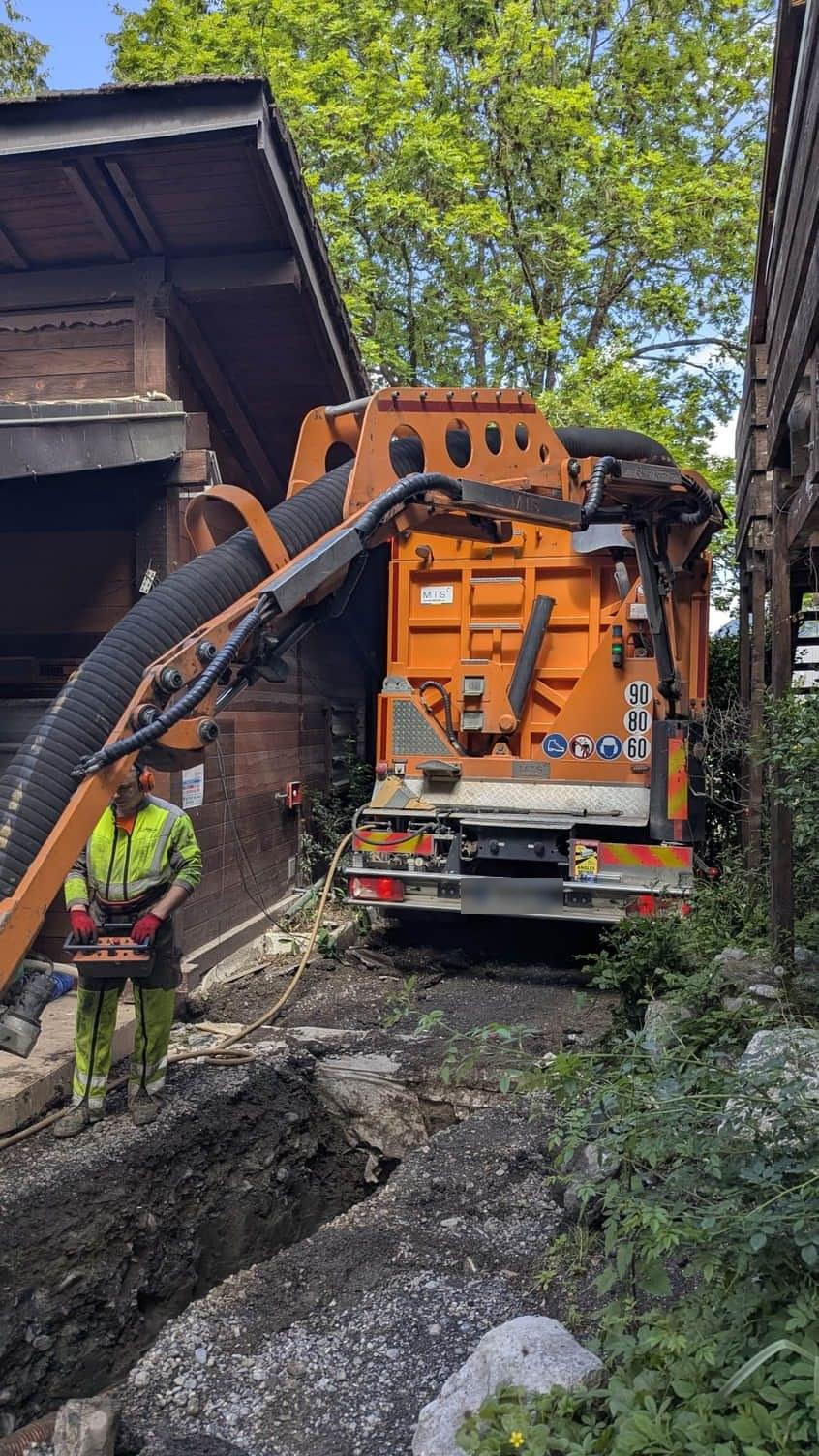 Camion aspiratrice TRANS MIS pour le terrassement par aspiration (photo 7)
